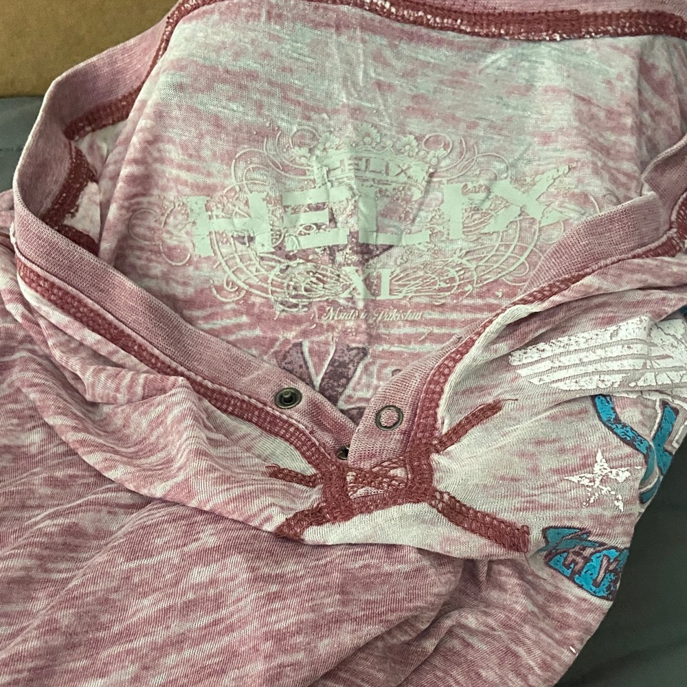 Men’s Helix Pink Distressed Henley with Blue Graphic Accents XL